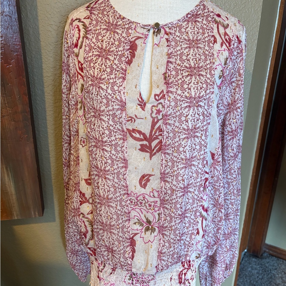 White House Black Market Red and Cream Blouse